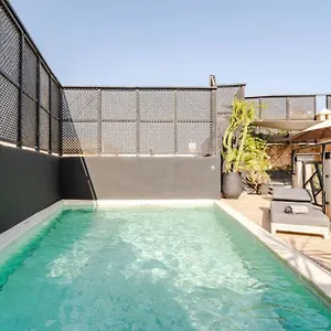 Basidi Piscine Chauffee Sur Le Toit De La Medina Casa de hóspedes